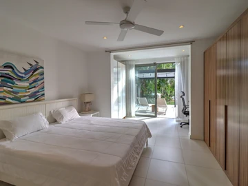 4 Bedroom Apartment