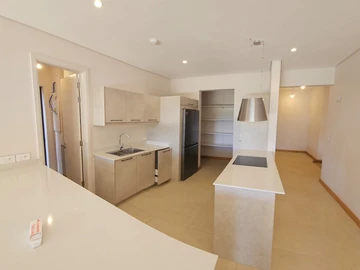 4 Bedroom Apartment
