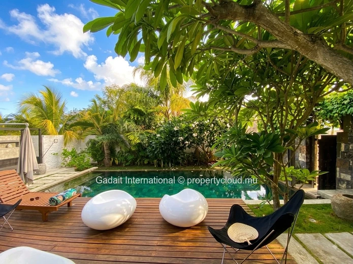 Long-Term Rental in Cap Malheureux – 4-Bedroom Villa with Pool Just Steps from the Sea