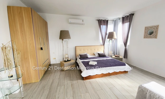 6 Bedroom Villa with Rental Income Potential in Cap Malheureux