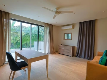 5 Bedroom Villa