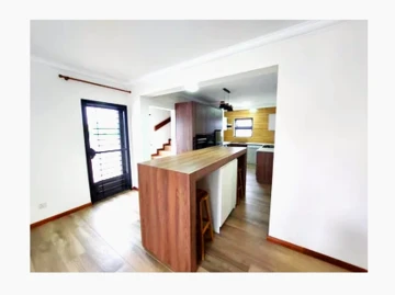 Townhouse, Duplex de 3 Chambres