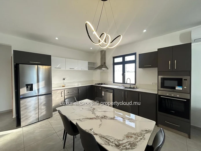4-Bedroom Villa with Pool, Security and Premium Features