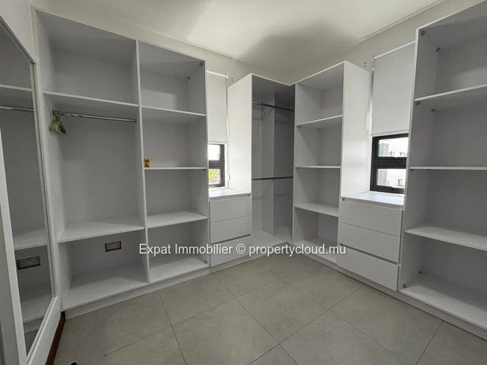 Villa Contemporaine Neuve 4 Chambres Avec Piscine Privée Et Rooftop – Péreybère