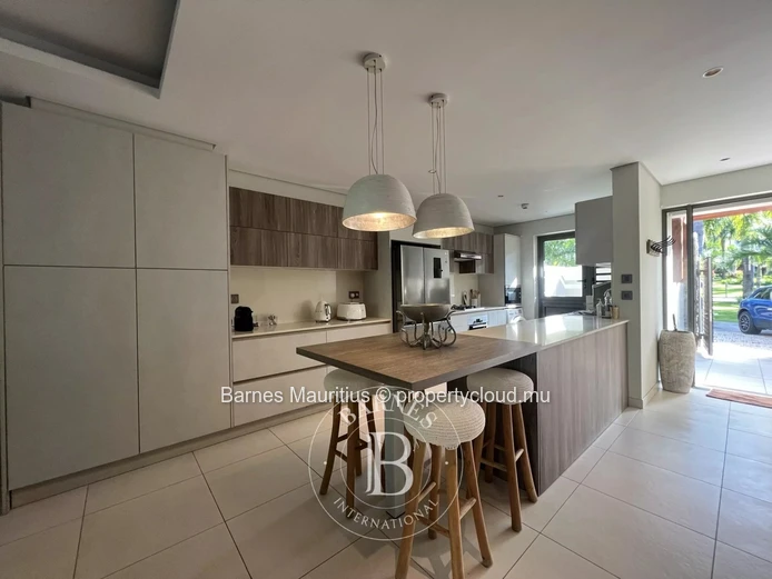 ANAHITA GOLF RESORT - Villa on a Golf Course - 3 Bedrooms