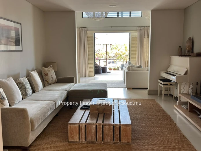 Exceptional Marina Residence – Luxury Waterfront Living in Black River
