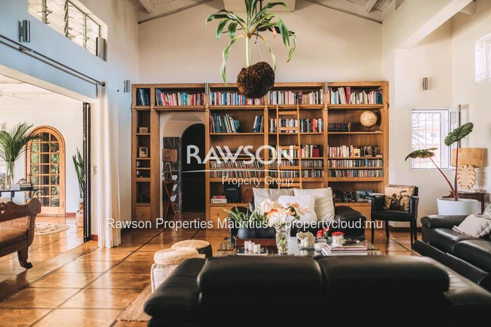 4 En-Suite Bedroom Villa | Pool | Lagoon View | Calodyne | From €6,500/Month