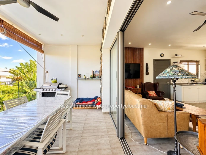 A Contemporary Apartment With Spacious Rooms