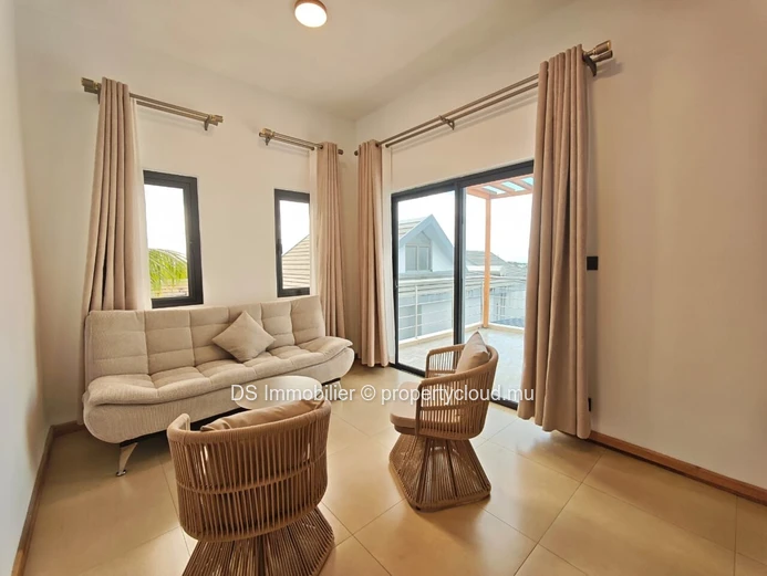4-Bedroom Villa With Private Pool For Rent – The Vale - North