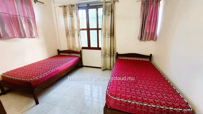 Spacieux appartement traditionnel avec 2 chambres