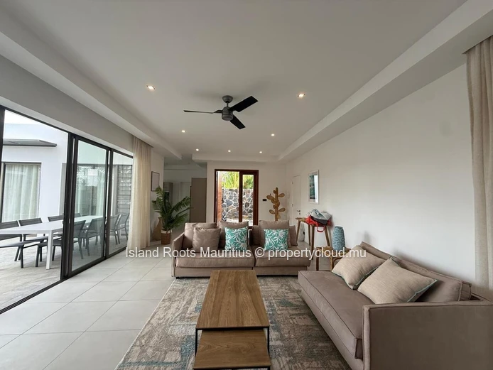 Long-Term Rental: Luxurious 4-Bedroom Villa at Cap Malheureux