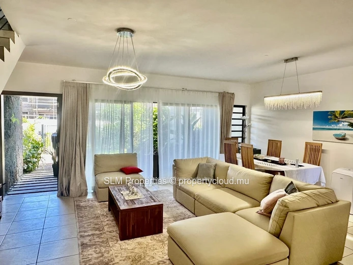 Helvetia , Moka -To Rent 3 bedroom duplex