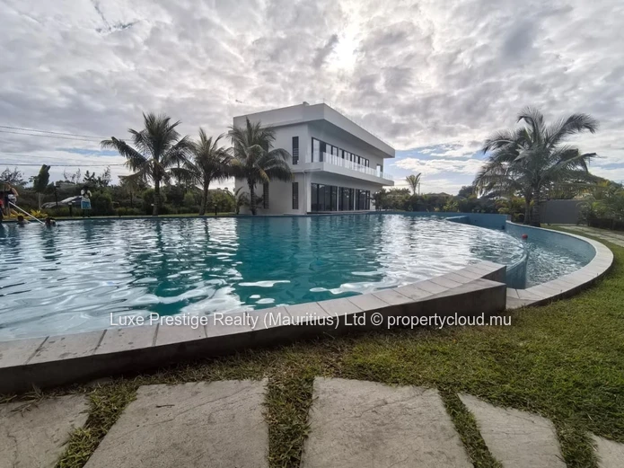 Penthouse de Luxe de 2 Chambres à Vendre à Pereybère, Île Maurice | Terrasse Rooftop Privative de 55 m² | Propriété P...