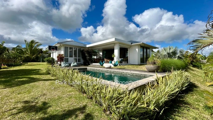 Exquisite Architect-Designed Home for rent in Mont Piton.