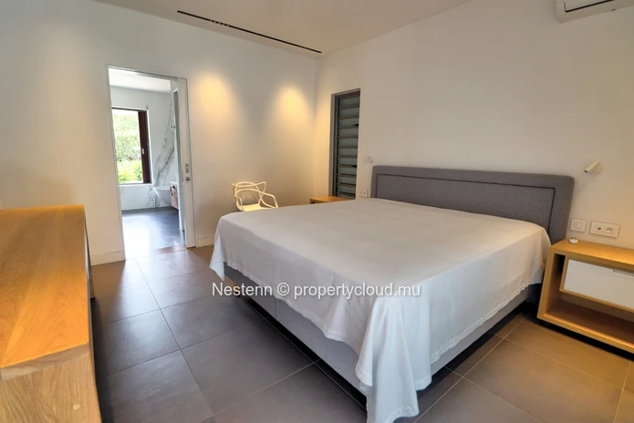 Villa d'exception sur le Domaine d'Anahita : Une fusion de luxe et d'élégance naturelle