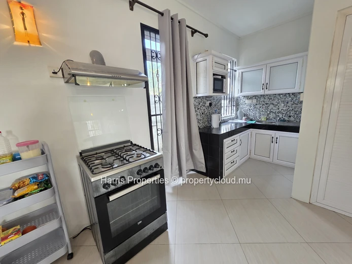 Beautiful 2-bedroom house for rent in Mont Choisy