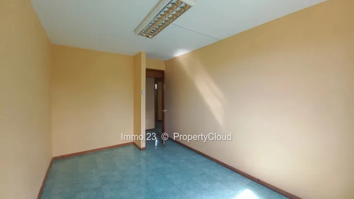 Bureau - 100m2 - Quatre Bornes - Ref. BU68079LO