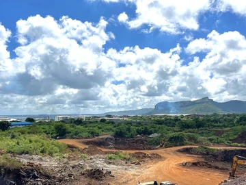 Commercial Land