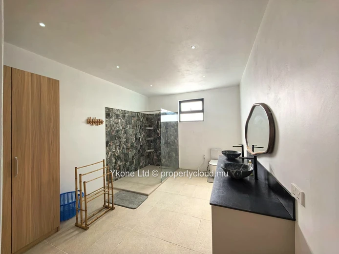 Maison Neuve À Vendre À Flic En Flac