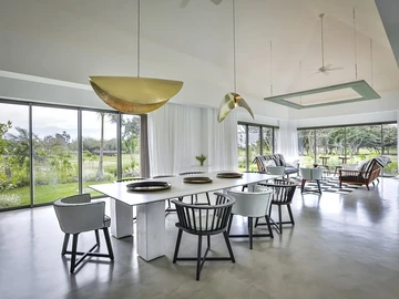 4 Bedroom Villa