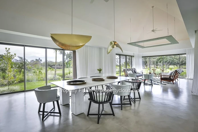 Villa De Luxe 4 Chambres À Vendre – Sud-Est De L'île Maurice