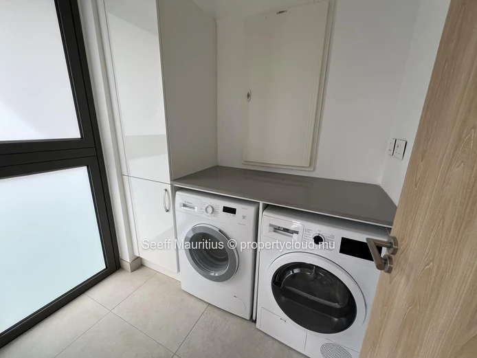 Villa neuve de 4 chambres proche de l'école