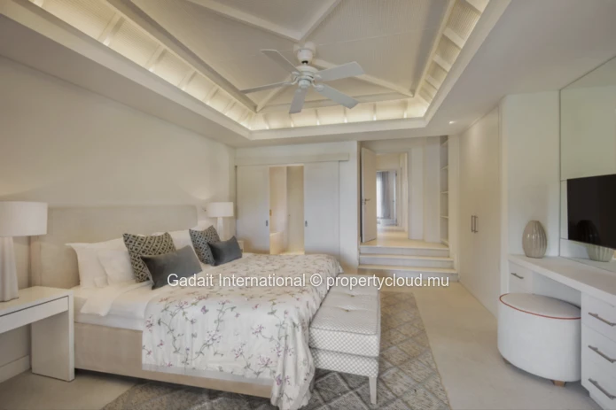 Élégance et Sérénité à Anahita – Appartement de Prestige avec Vue Mer