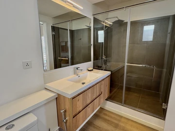 3 Bedroom Townhouse, Duplex