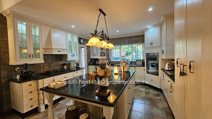 Elegant Family Residence in a Prime and Secure Estate