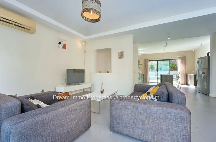 4 Bedroom Modern Villa Close To Pereybere Beach - Mauritius