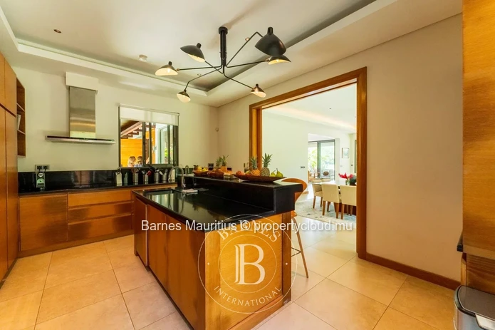 Anahita Golf Resort – Villa 5 chambres avec vue exceptionnelle sur le golf