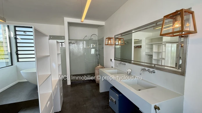 Luxueux Penthouse en Bord de Mer, Péreybère.