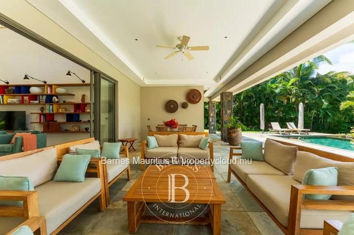 Anahita Golf Resort – Villa 5 chambres avec vue exceptionnelle sur le golf