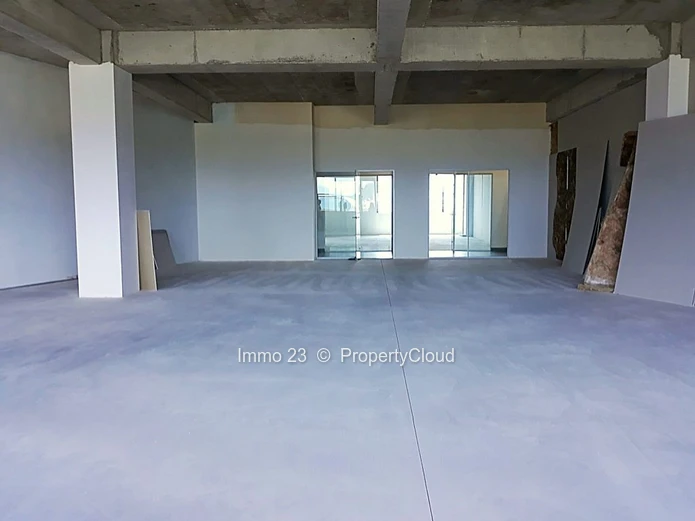 Office of 265 Square Meters