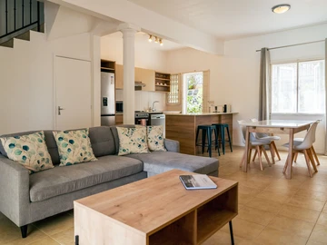 2 Bedroom Townhouse, Duplex