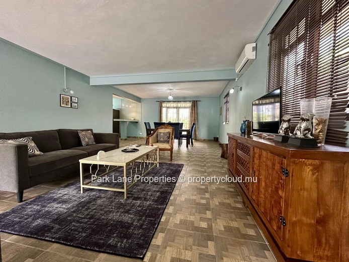 For Rent – Charming 2-Bedroom Apartment in Mont Choisy, just minutes from the Beach