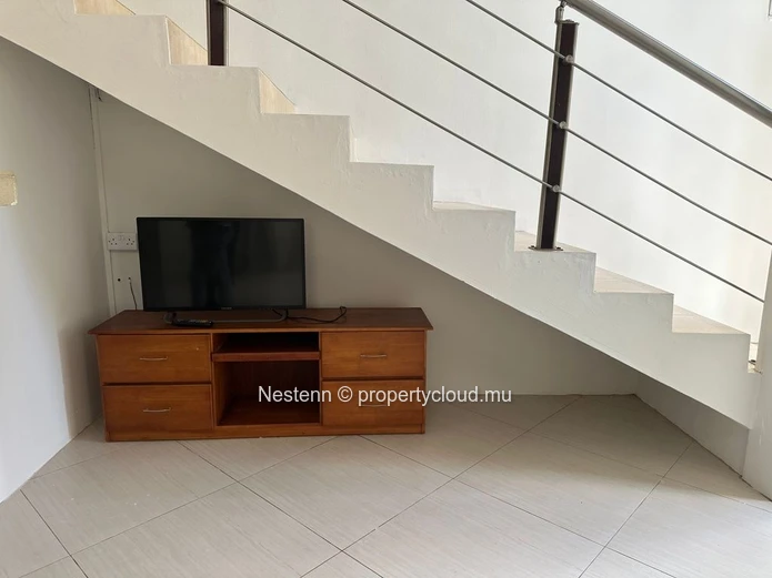 Cozy 2-Bedroom Townhouse For Rent 