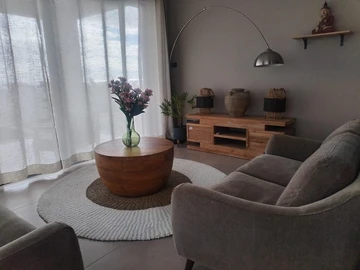 4 Bedroom Villa