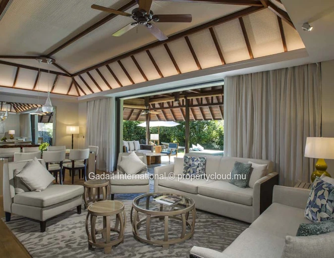 Investissez dans le luxe sur la côte Est de l'île Maurice avec cette villa de 3 chambres, vue Golf