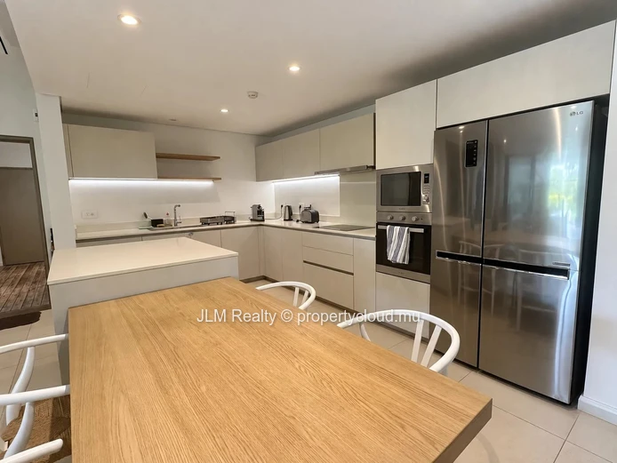 For Rent – Contemporary 3-Bedroom En-Suite Riverside Apartment in Black River, Mauritius