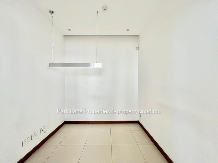 Ground Floor Office Space for Rent in Ebene | Prime Commercial Space with Exceptional Visibility