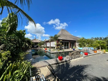 4 Bedroom Villa