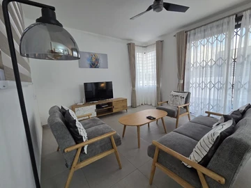 4 Bedroom Villa