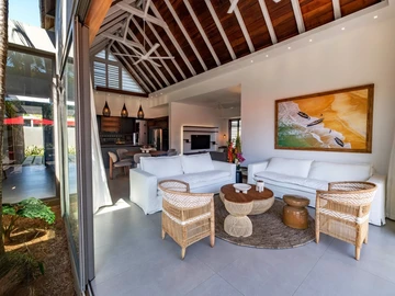 4 Bedroom Villa
