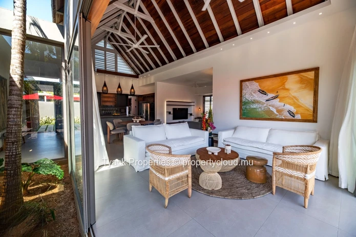 Luxury 4-Bedroom Villa with Private Garden Near Grand Baie
