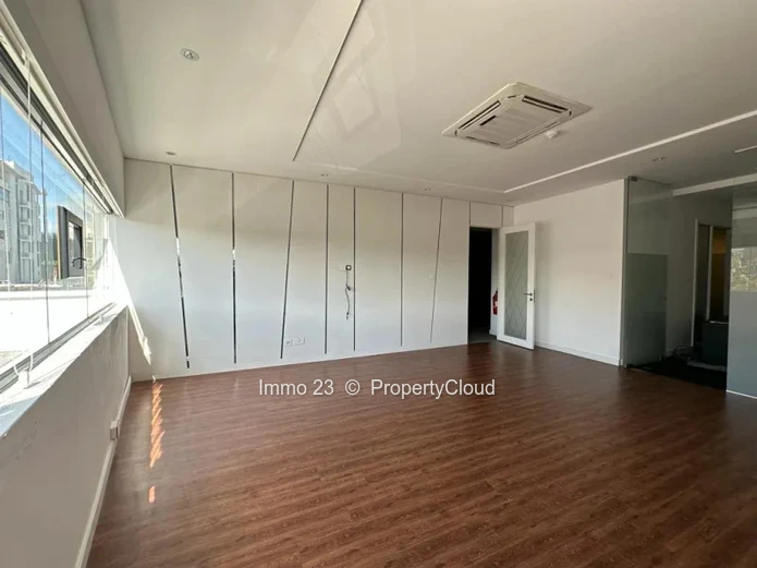 Bureau - 583m2 - Eb00e8ne - Ref. BU98174LO