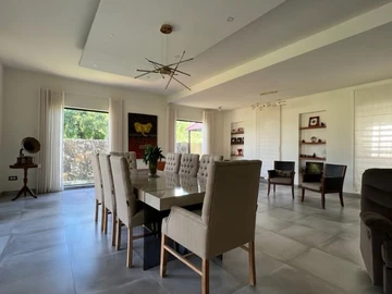 Maison de 4 Chambres