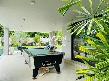 4 Bedroom Villa