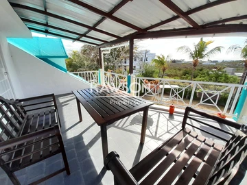 5 Bedroom Villa
