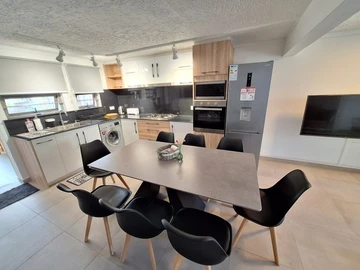 3 Bedroom Townhouse, Duplex